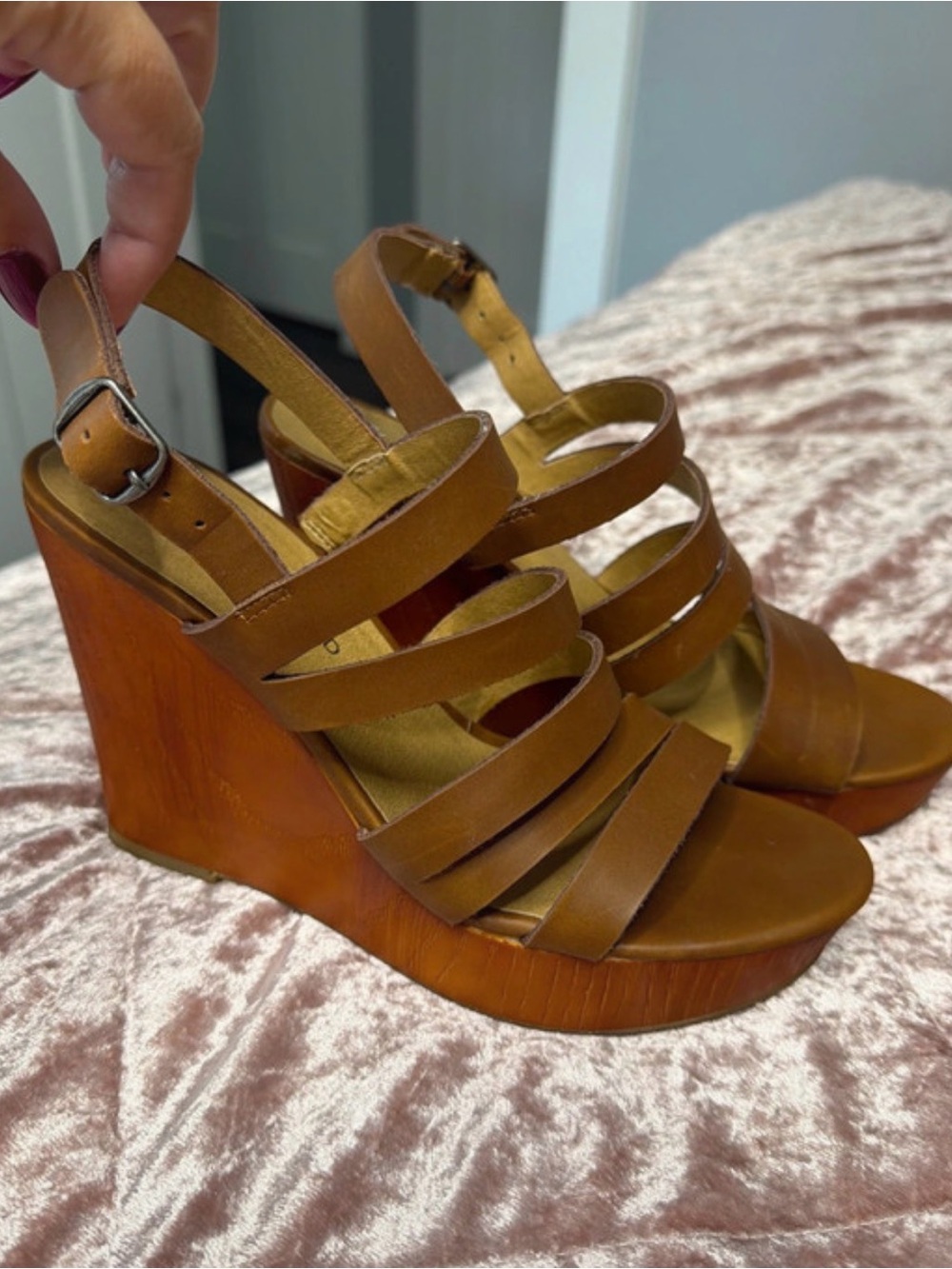 Lucky Brand Tan Brown Strappy Wedge Sandals